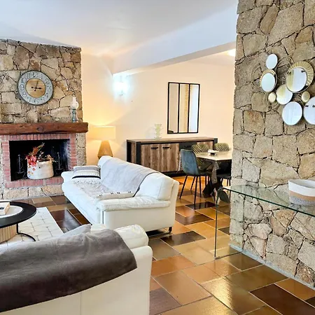 Villa Naomi Piscine A 100 M De La Plage וילה